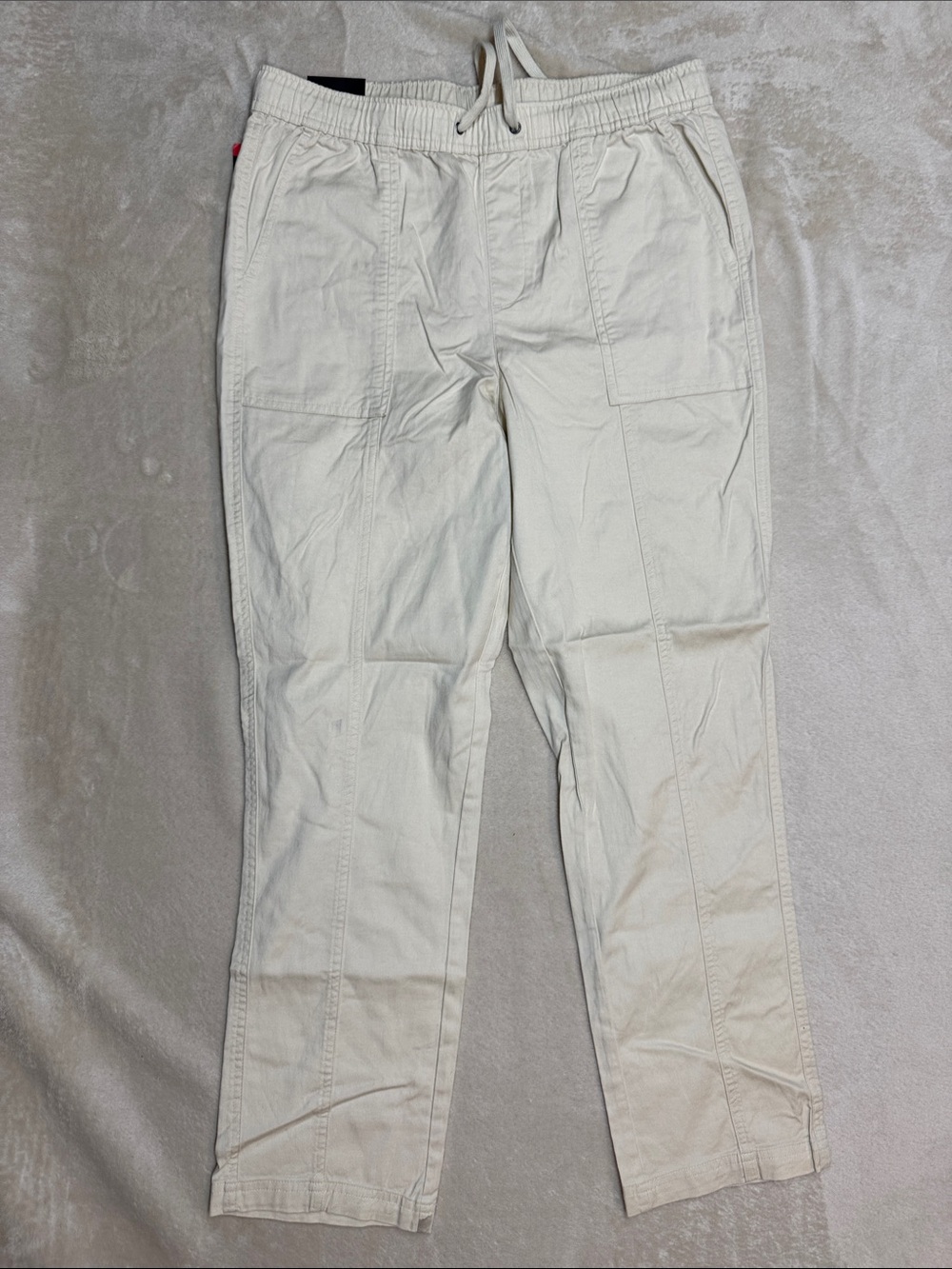 Tahari Off-White Drawstring Chinos